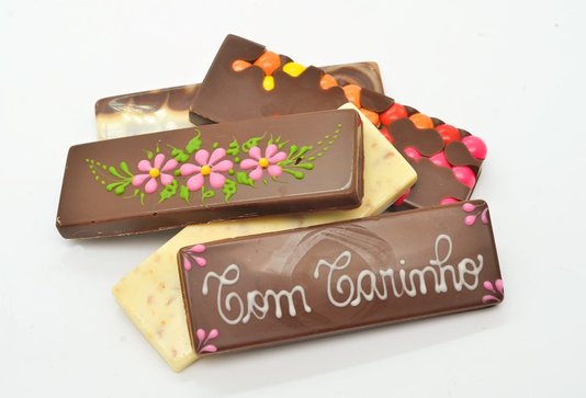 Caixa com 5 barras Com Carinho Rosa 100g