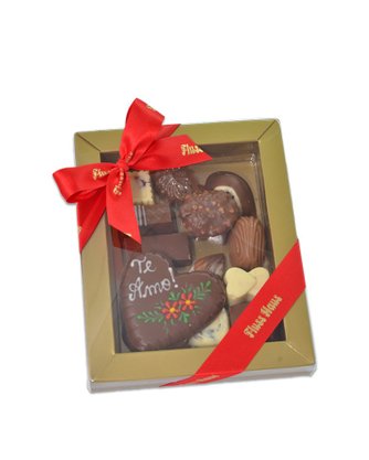 Caixa com Chocolates Sortidos Te Amo 120g
