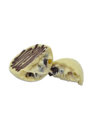 Meio Ovo de Chocolate Branco com Recheio de Chocolate Branco com Cookies 50g