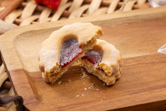 Pote Linzer com Geleia de Morango 210g